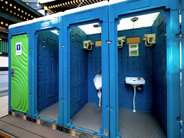 Best Porta potty delivery and setup  in Delshire, OH